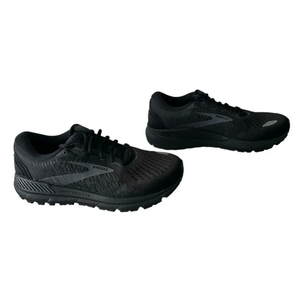 Brooks brand new